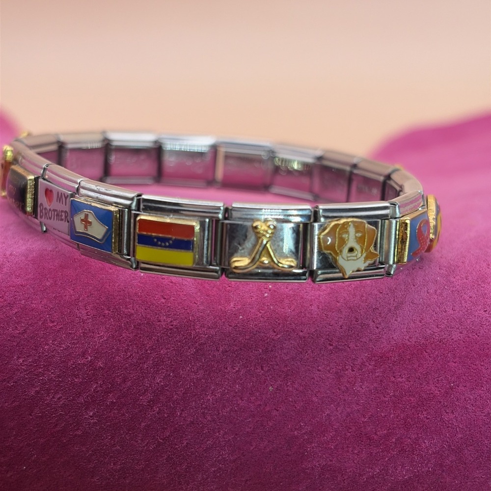 READY TO‎ WEAR Italian Charm Bracelet with 18 Mixed Vintage Charms – Unique Gift